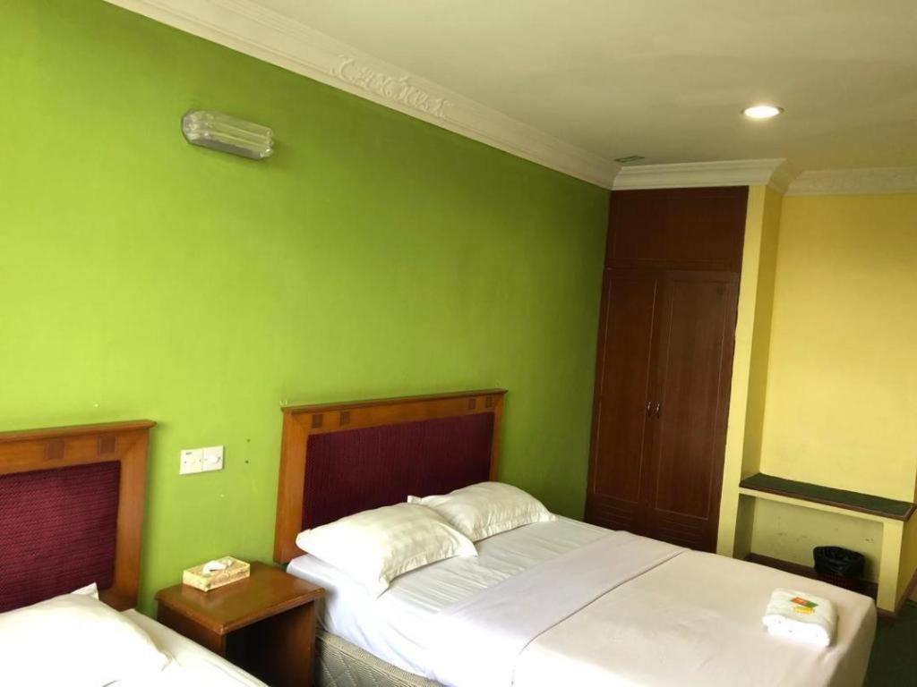 Hotel Perdana Lawas Exteriér fotografie