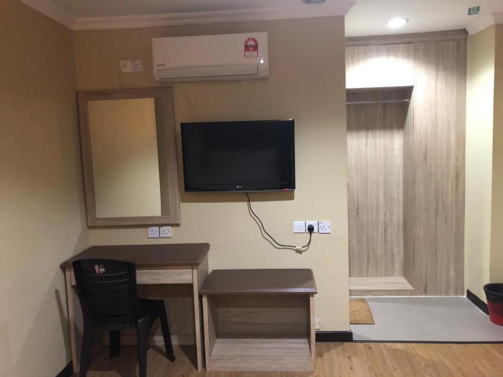 Hotel Perdana Lawas Exteriér fotografie