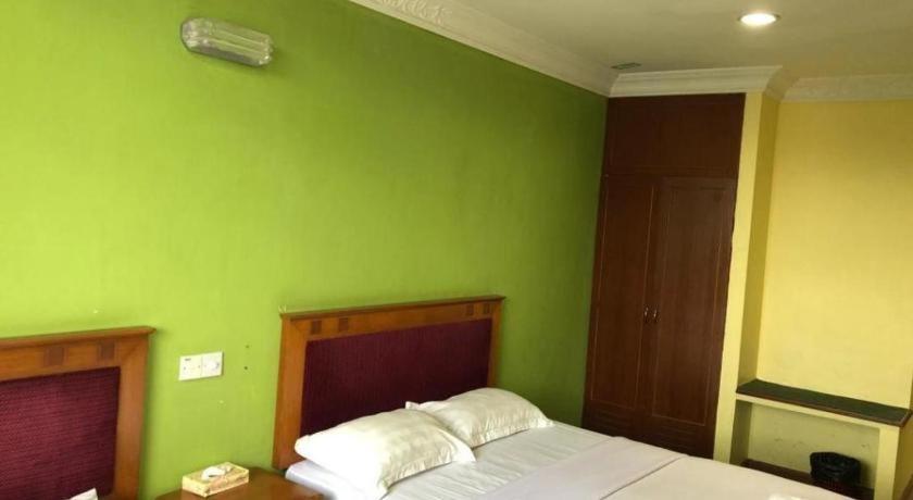 Hotel Perdana Lawas Exteriér fotografie