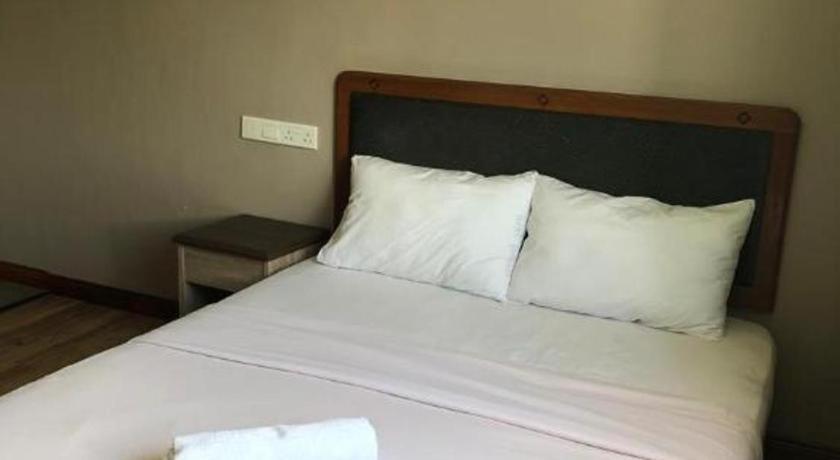 Hotel Perdana Lawas Exteriér fotografie